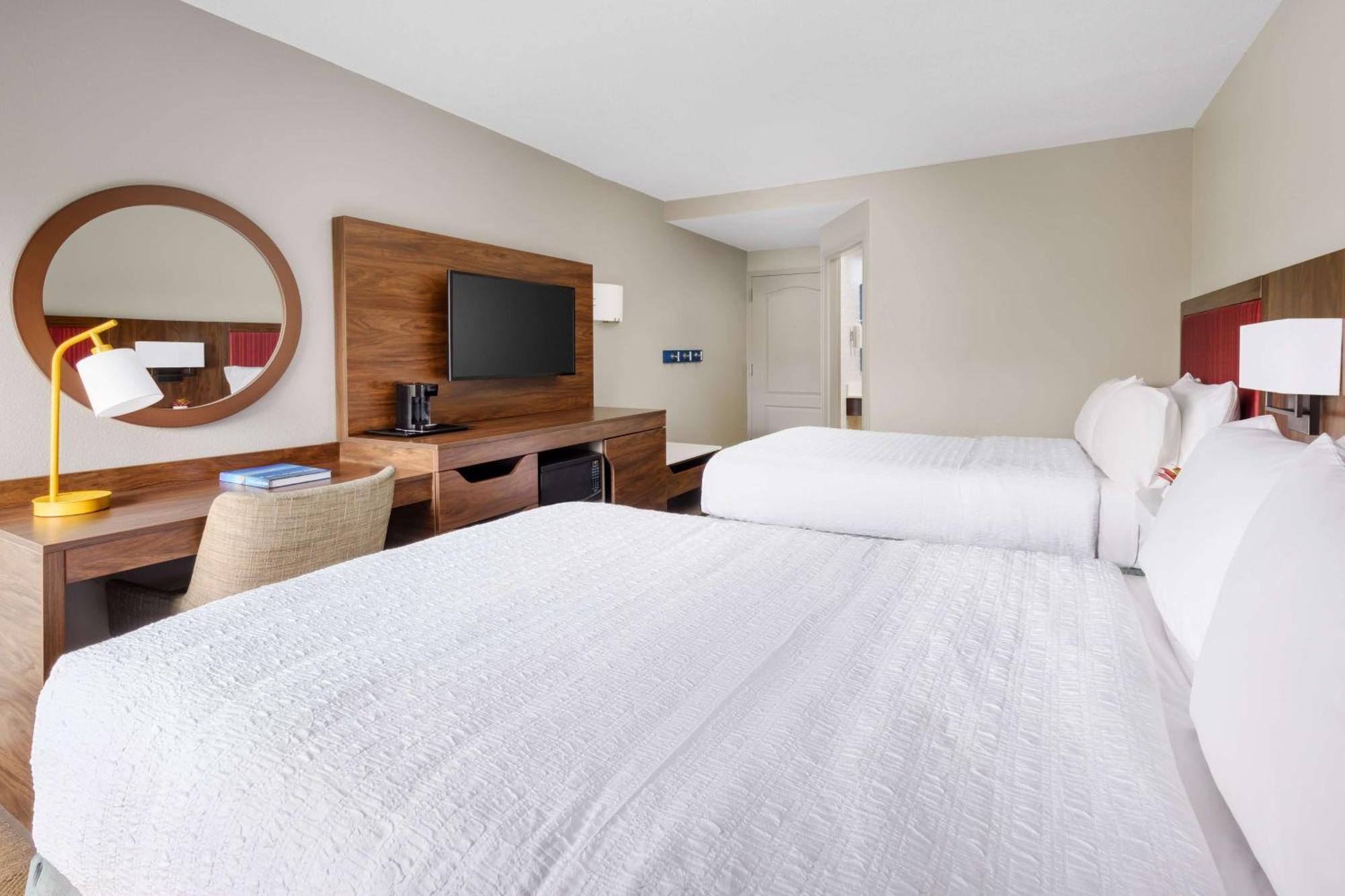 Hampton Inn Ft. Lauderdale-Cypress Creek Форт-Лодердейл Экстерьер фото