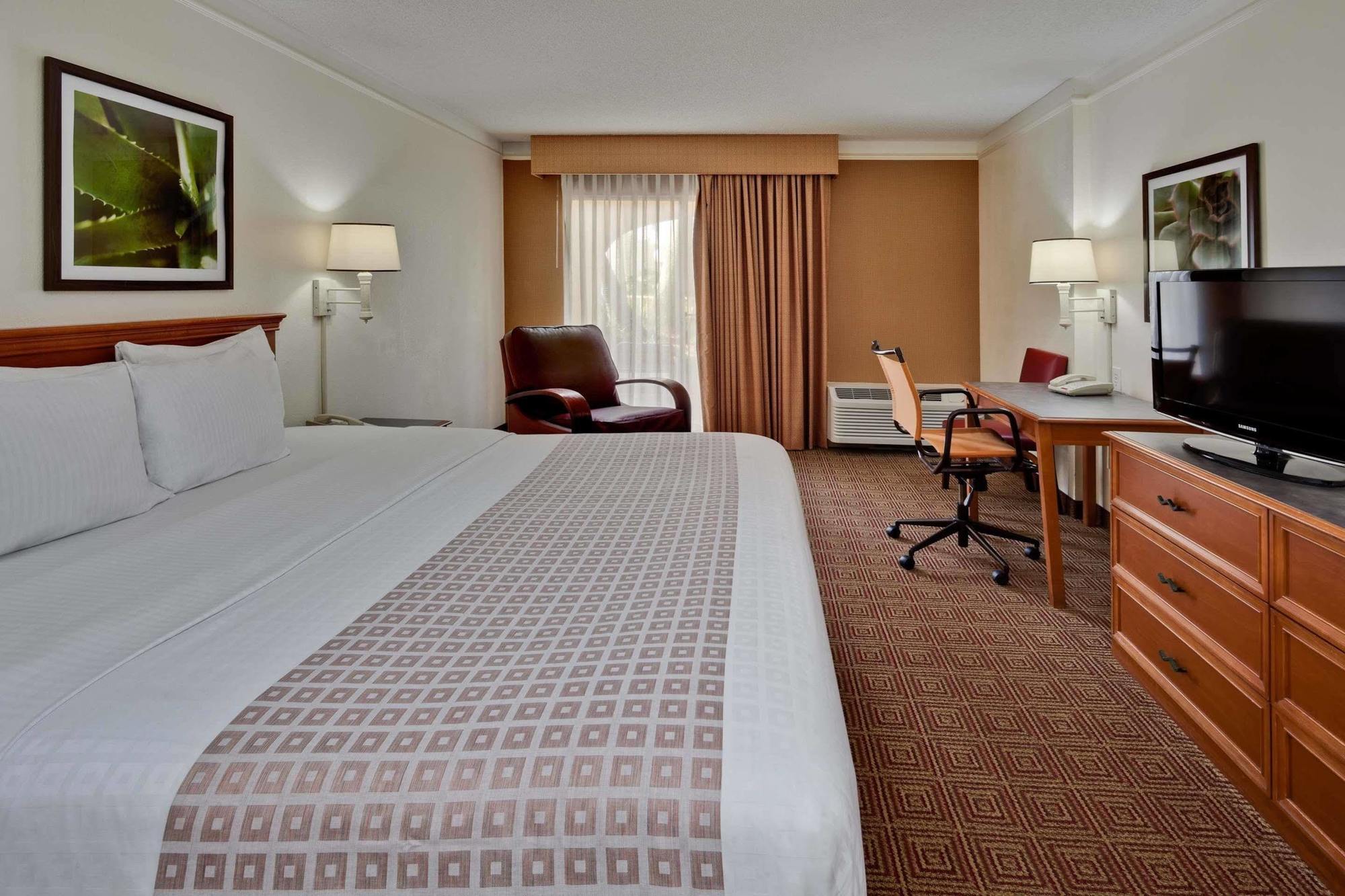 Hampton Inn Ft. Lauderdale-Cypress Creek Форт-Лодердейл Экстерьер фото